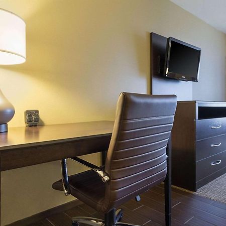 Comfort Suites & Conference Center Worthington Exteriér fotografie