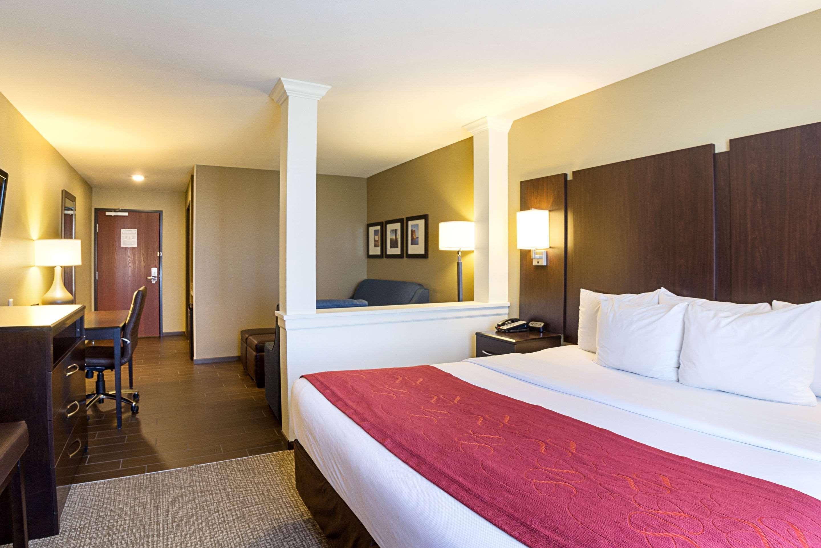 Comfort Suites & Conference Center Worthington Exteriér fotografie