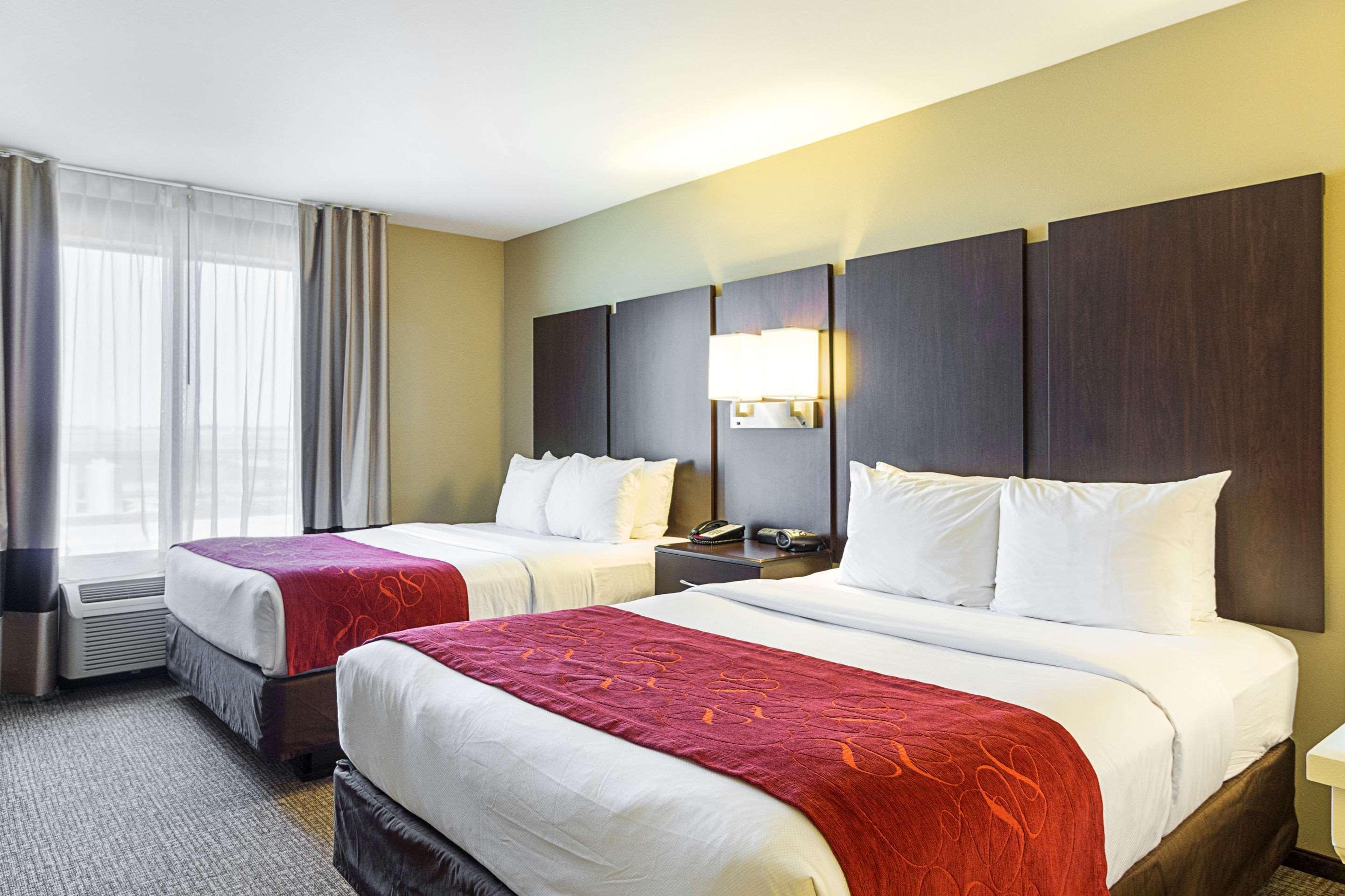 Comfort Suites & Conference Center Worthington Exteriér fotografie