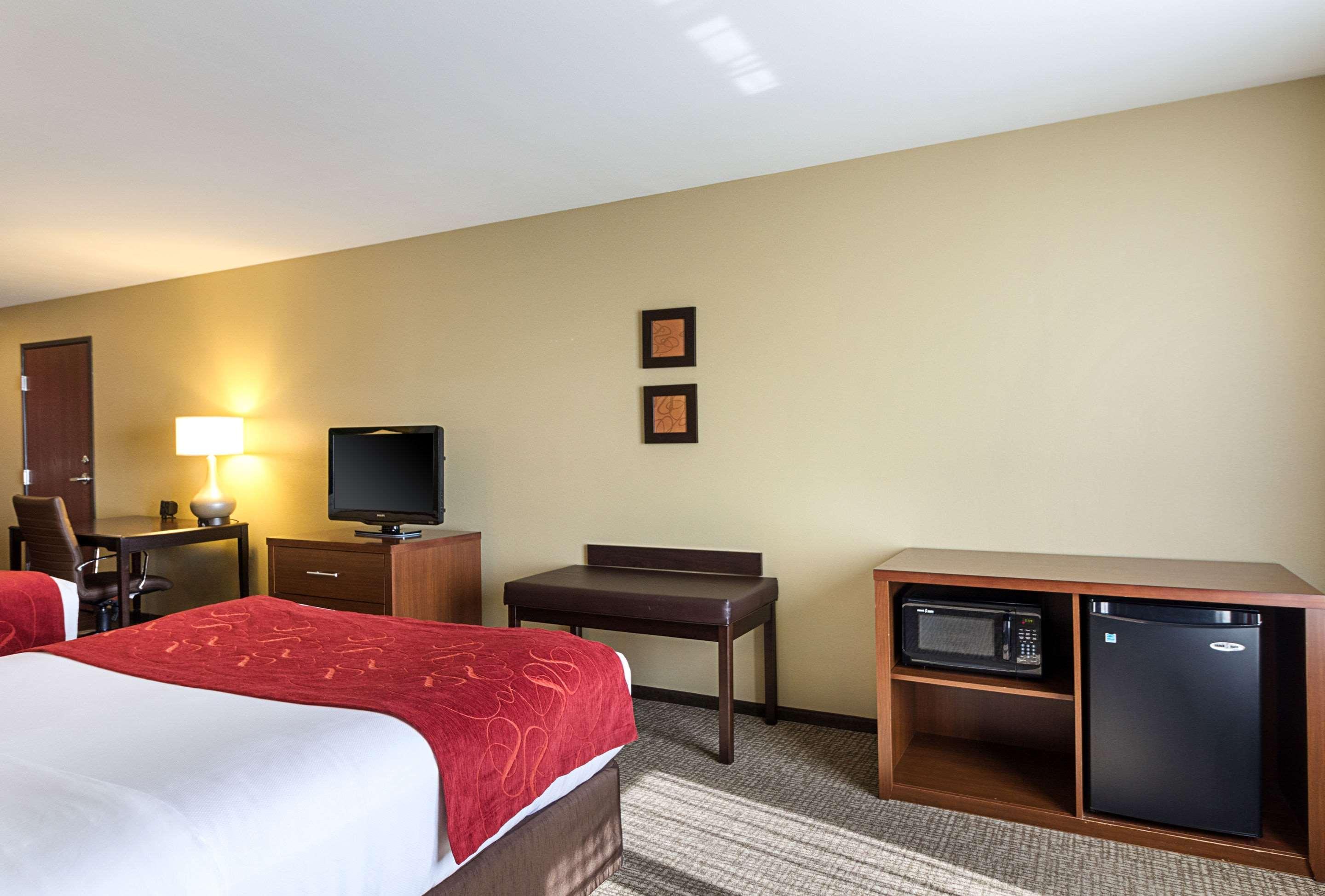 Comfort Suites & Conference Center Worthington Exteriér fotografie